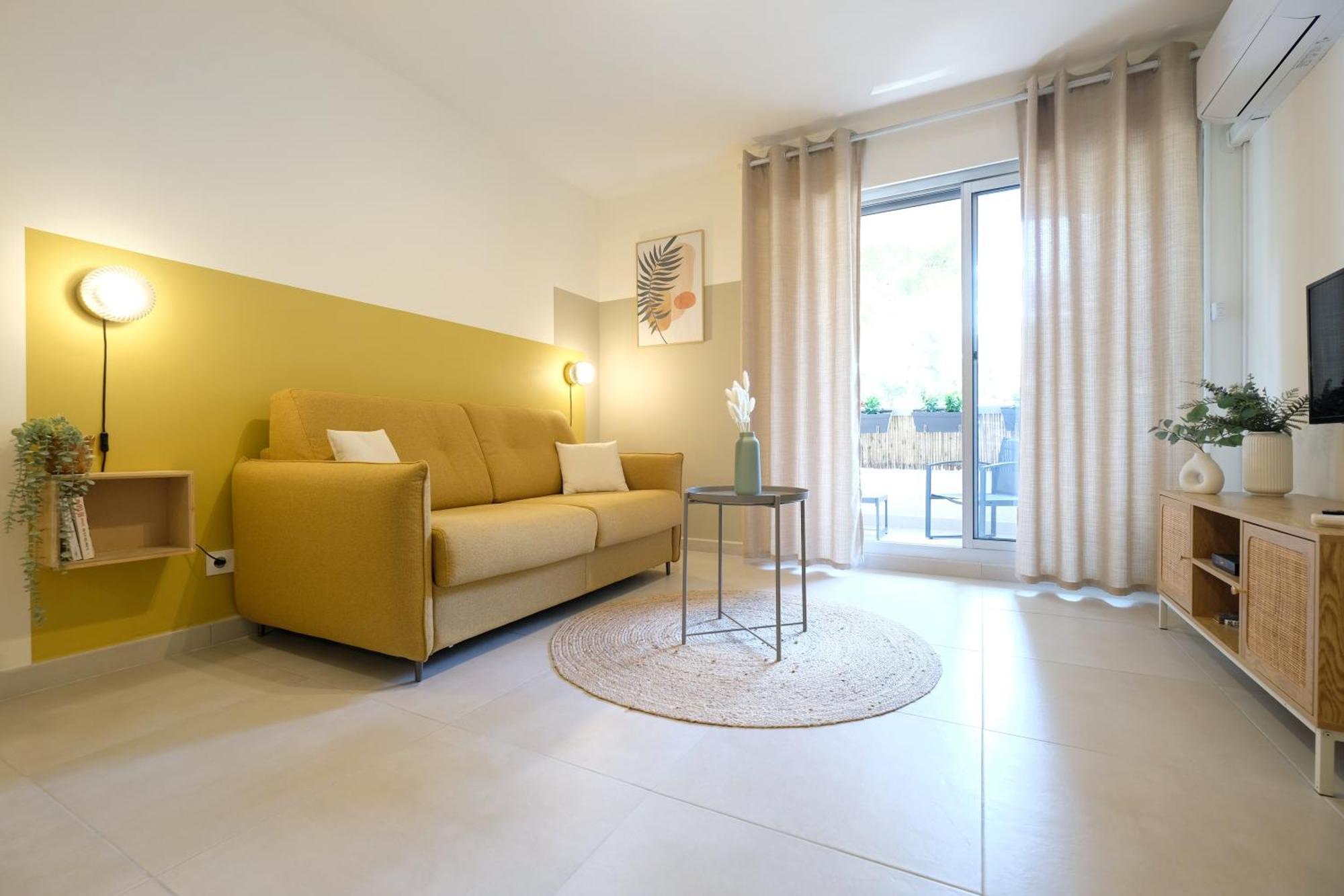 Studio Renove, 5Mn Plage, Terrasse, Clim, Velos Saint-Mandrier-sur-Mer Buitenkant foto