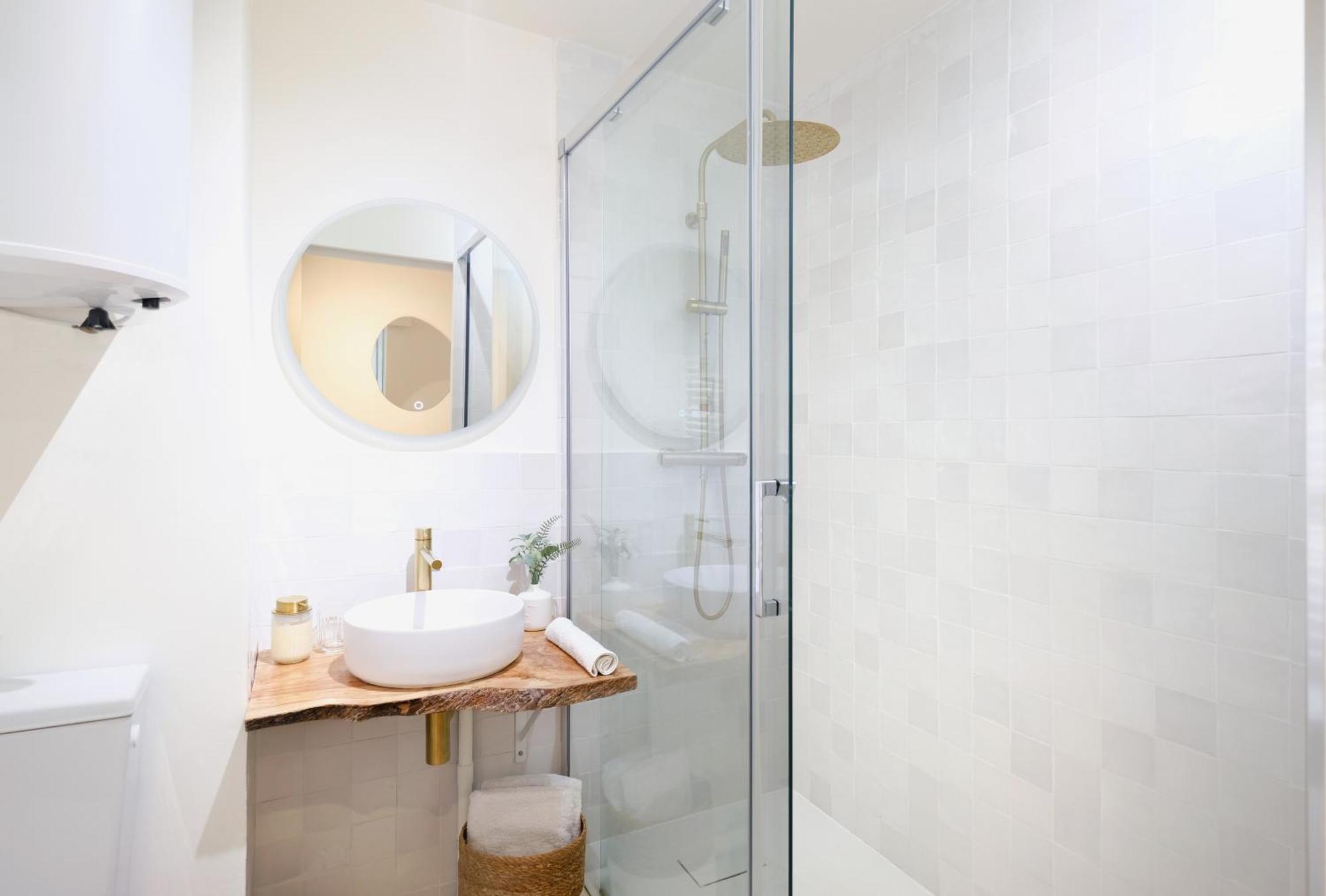 Studio Renove, 5Mn Plage, Terrasse, Clim, Velos Saint-Mandrier-sur-Mer Buitenkant foto